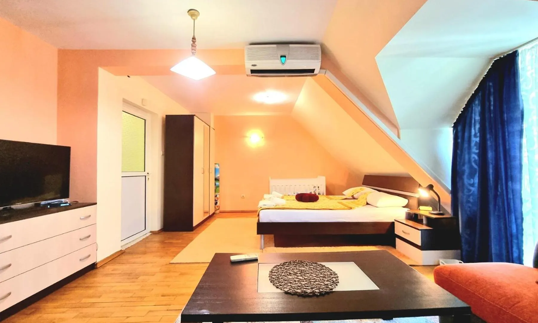 High Mezonet In The Top Center Burgas Apartment