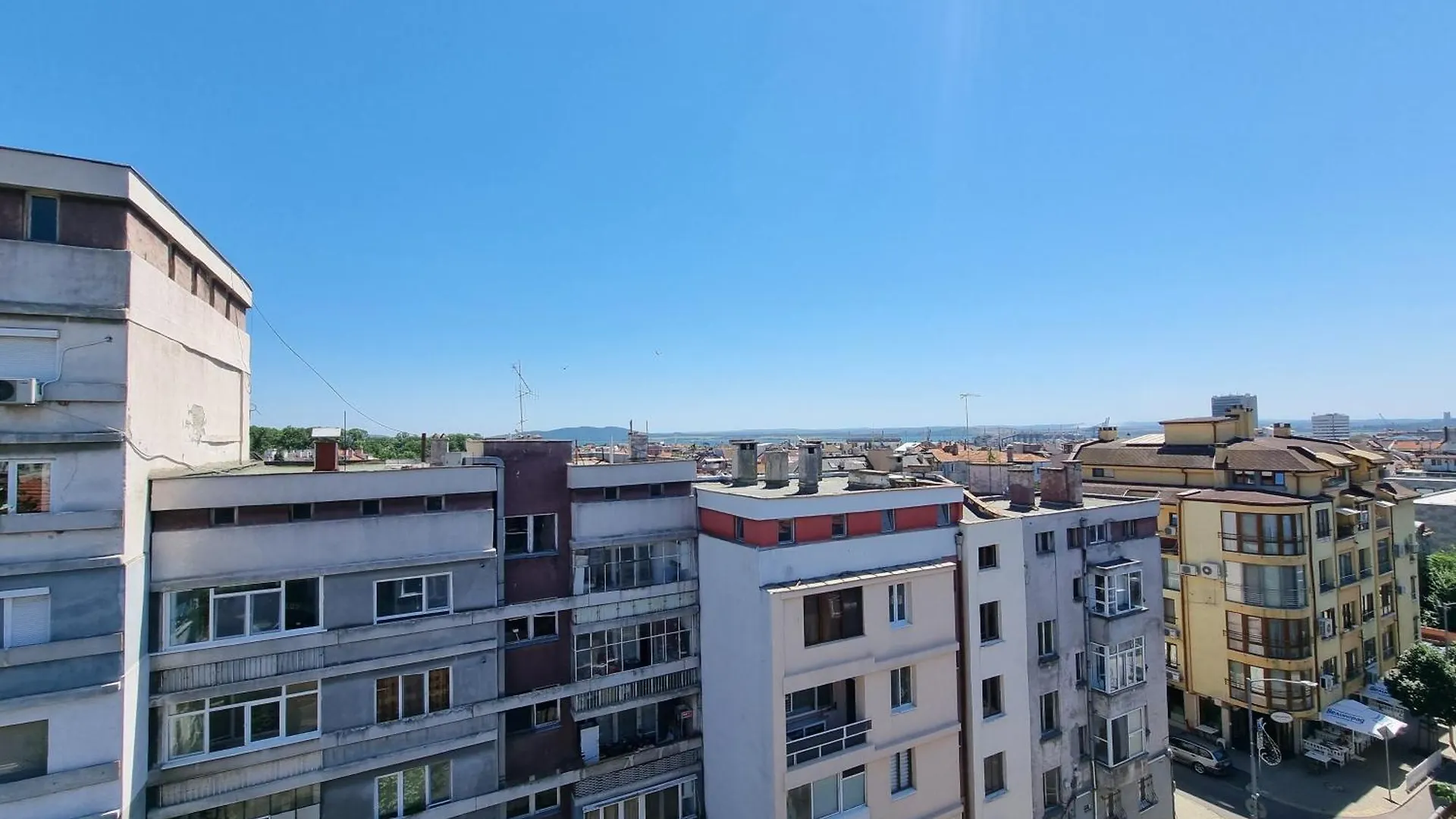 High Mezonet In The Top Center Burgas 0*,